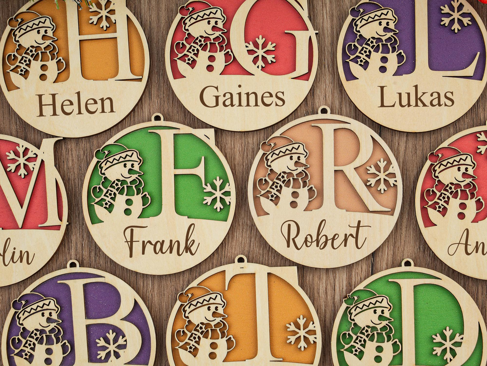 Custom Family Snowman Wooden Christmas Ornament - Personalized Holiday Tree Decor with Names Custom Family Snowman Wooden Christmas Ornament - Personalized Holiday Tree Decor with Names