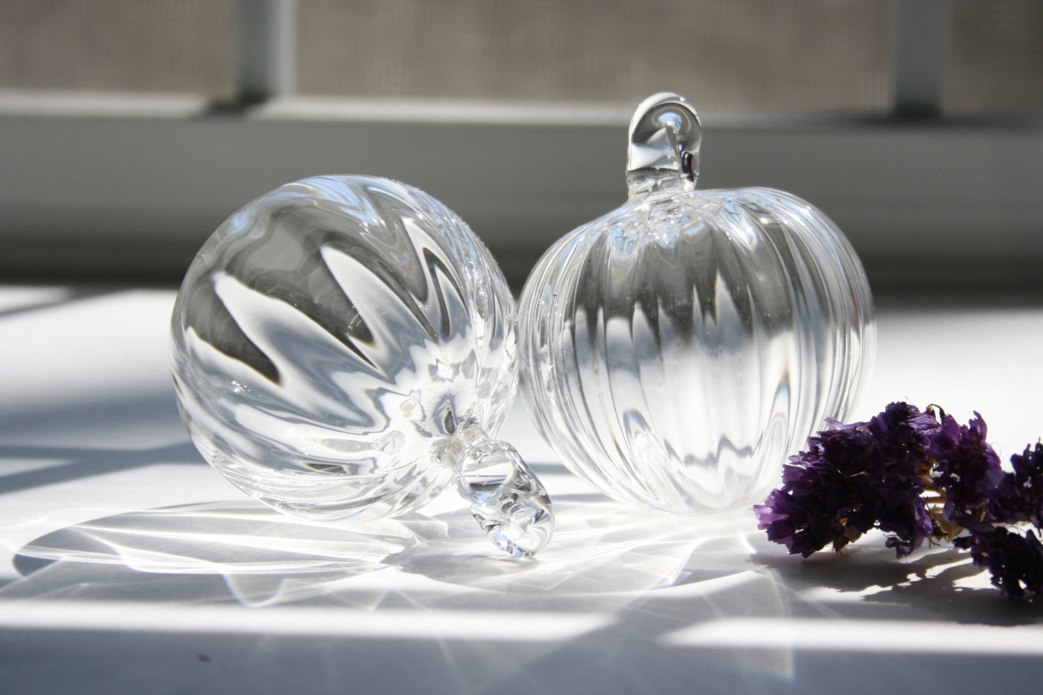 Hand Blown Glass Christmas Ornament – Clear Optic Ridge Crystal Orb, Sun Catcher Holiday Tree Decoration 1 - MeasureMason Hand Blown Glass Christmas Ornament – Clear Optic Ridge Crystal Orb, Sun Catcher Holiday Tree Decoration 1
