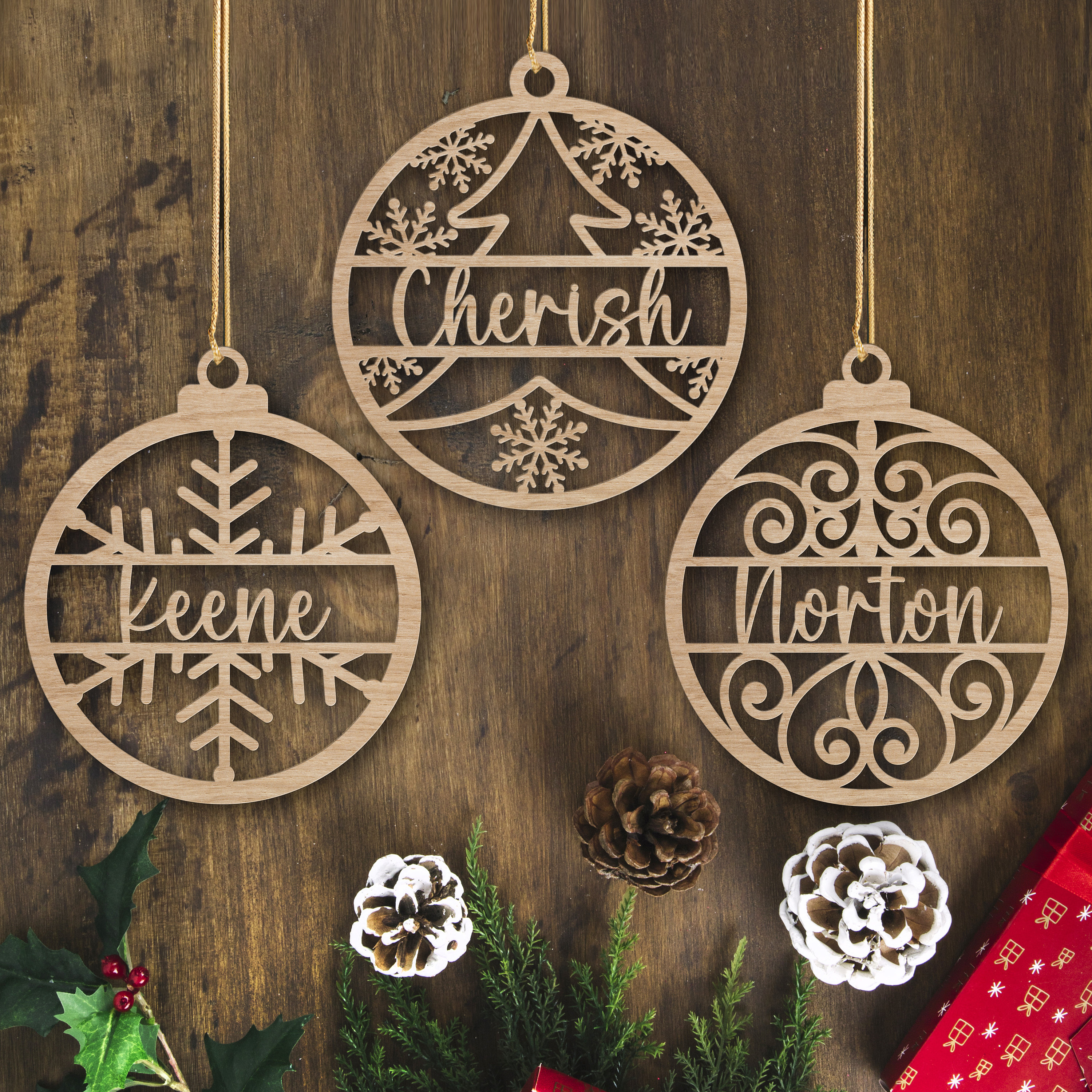 Custom Name Christmas Wood Ornament, Personalized Snowflake Holiday Ornament, Family Christmas Tree Decor Custom Name Christmas Wood Ornament, Personalized Snowflake Holiday Ornament, Family Christmas Tree Decor