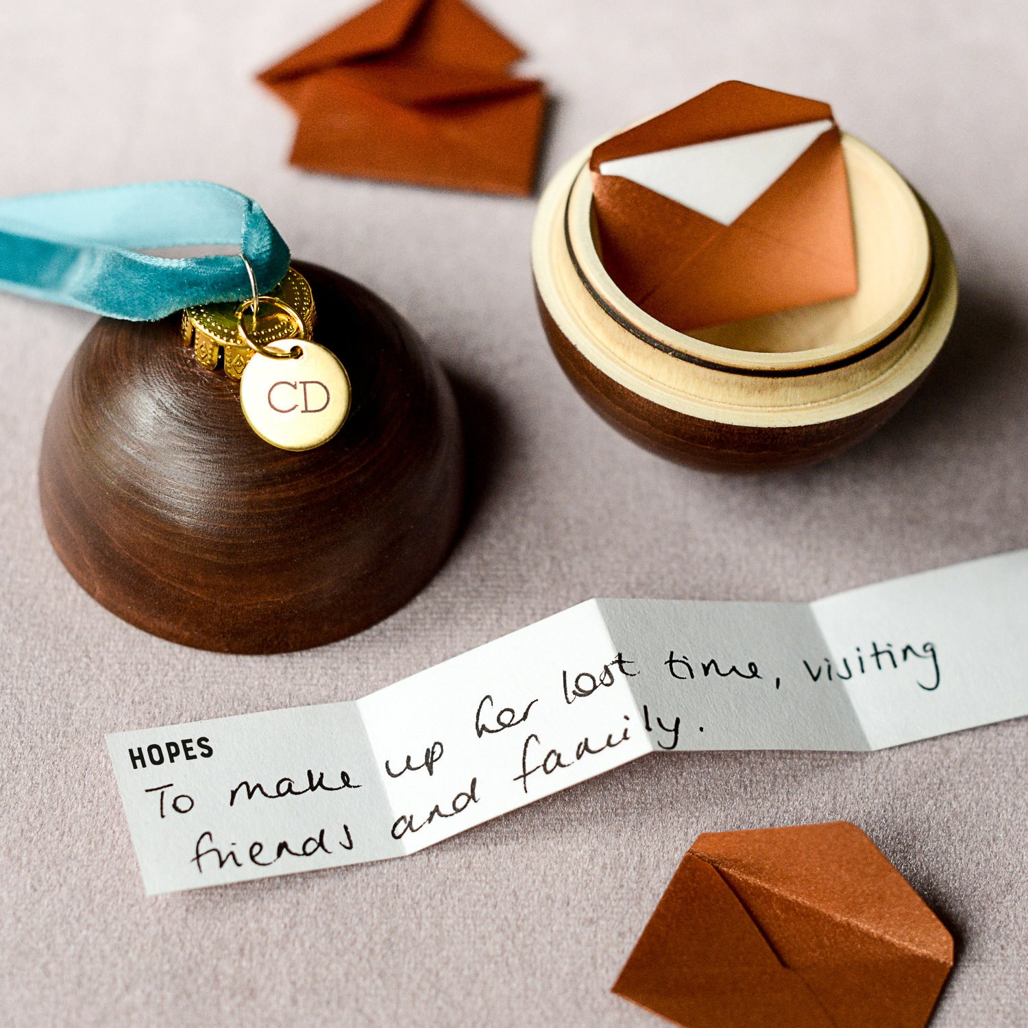 Personalised Wooden Christmas Bauble – Hopes, Wishes & Intentions Family Tradition Ornament, New Year Keepsake 2 - MeasureMason Personalised Wooden Christmas Bauble – Hopes, Wishes & Intentions Family Tradition Ornament, New Year Keepsake 2