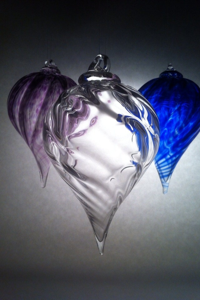 Handcrafted Blown Glass Teardrop Christmas Ornaments - Red Amber Blue Purple - 4 Inch Made in Corning NY Handcrafted Blown Glass Teardrop Christmas Ornaments - Red Amber Blue Purple - 4 Inch Made in Corning NY