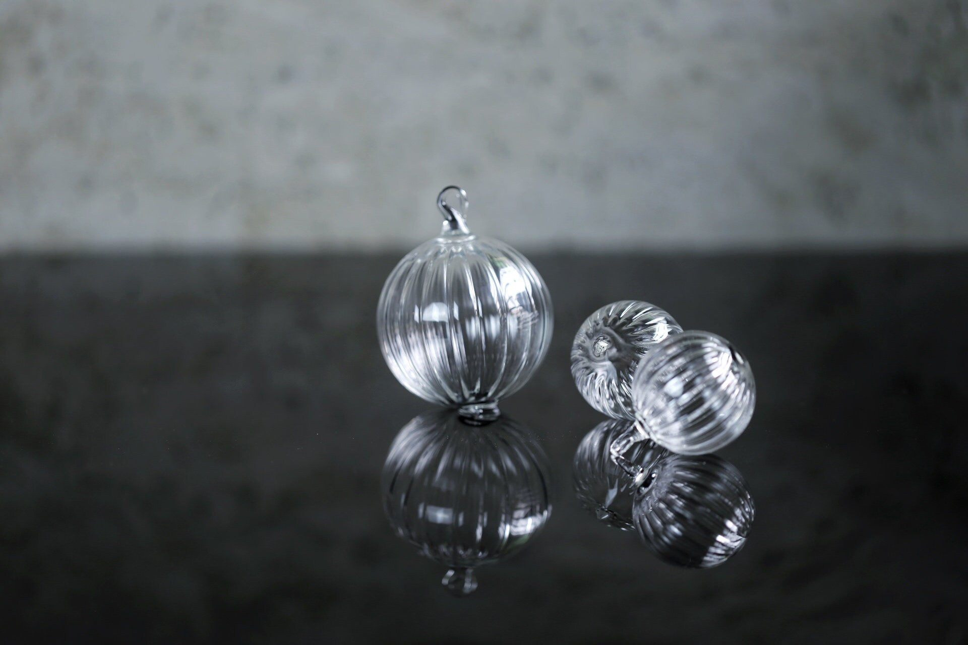 Hand Blown Glass Ornament - 24k Gold & Clear Borosilicate Bauble Christmas Decoration 2 - MeasureMason Hand Blown Glass Ornament - 24k Gold & Clear Borosilicate Bauble Christmas Decoration 2