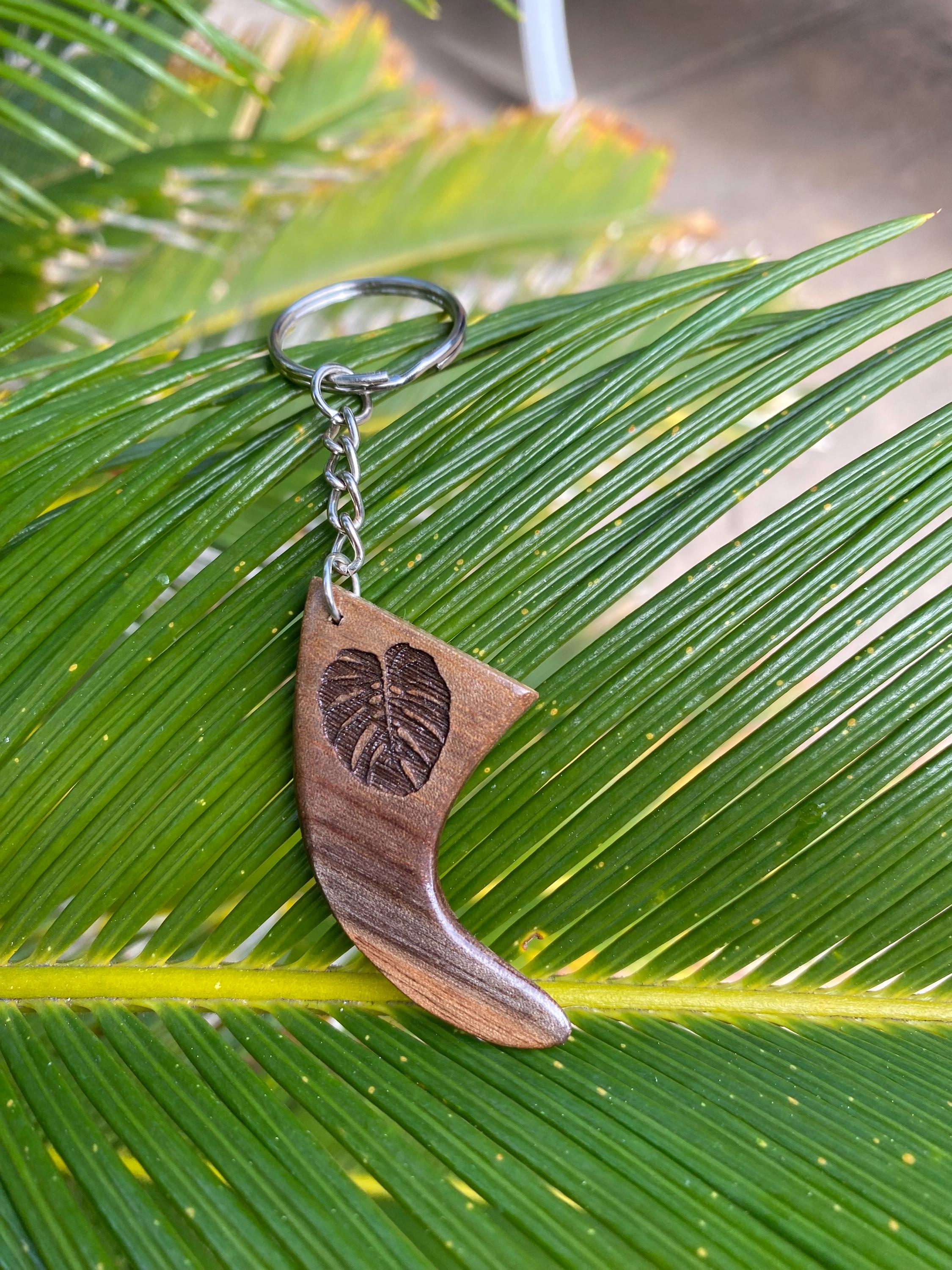 Mini Surfboard Fin Keychain - Handmade Wood Beach Keychain for Surfers & Ocean Lovers