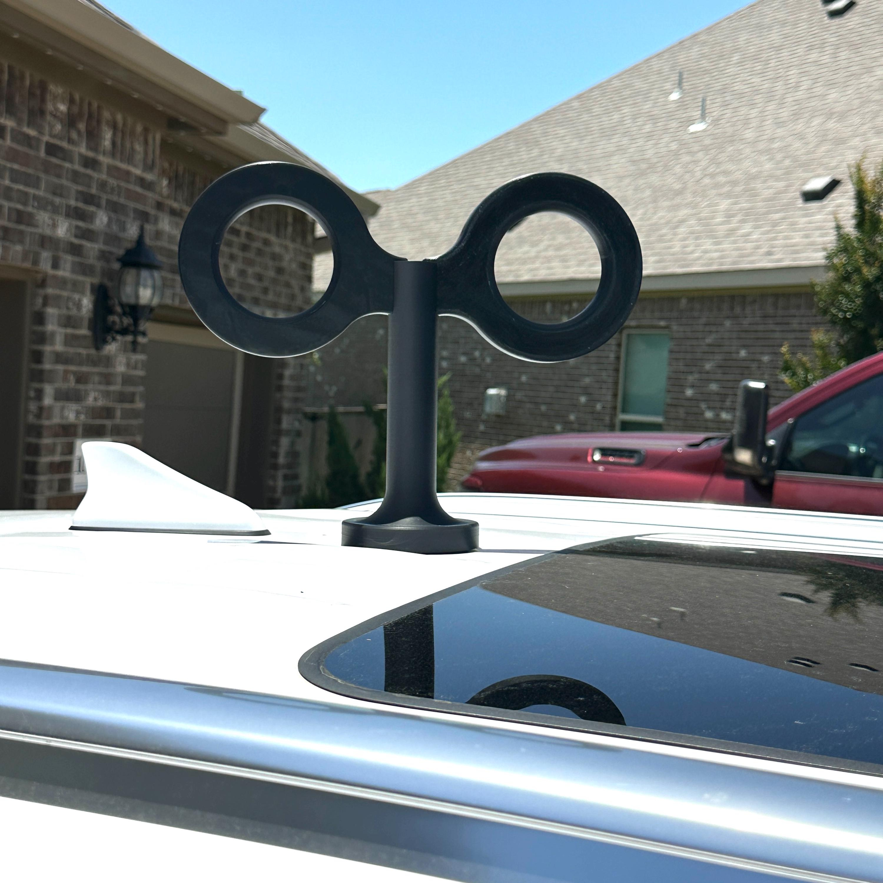 3D Printed Wind-Up Key Car Ornament - Magnetic Vehicle Decoration - Weather Resistant ASA Plastic 1