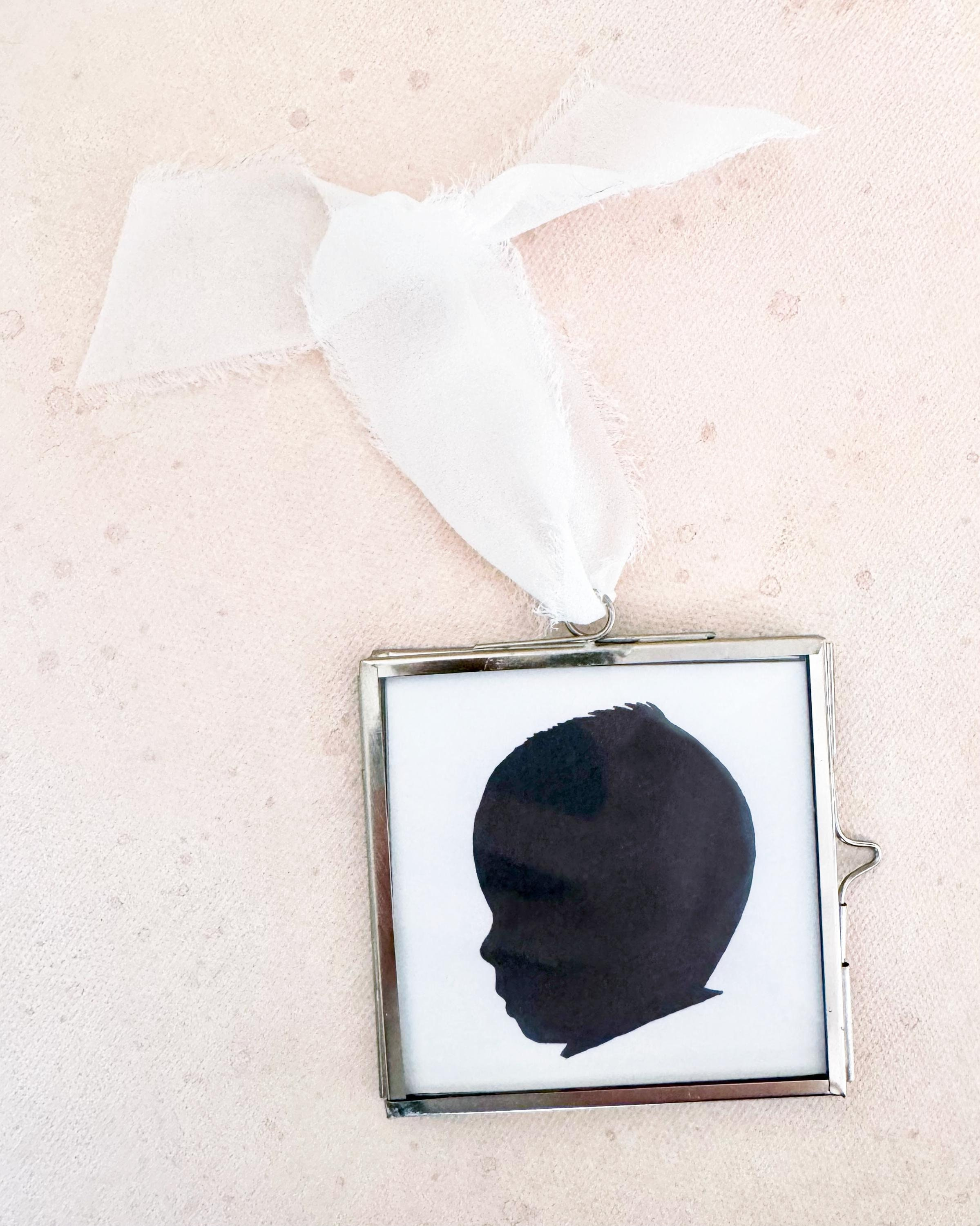 Custom Baby Silhouette Ornament - Personalized Christmas Frame Keepsake Gift for Grandparents