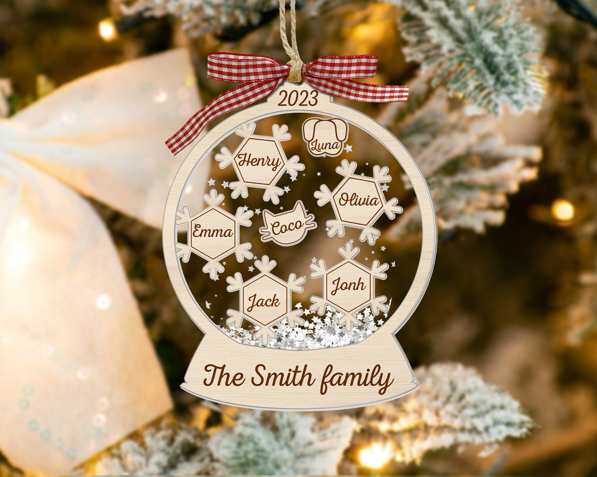 Custom Family Christmas Ornament with Names - Personalized Snow Globe Shaker Decoration Gift 3 - MeasureMason Custom Family Christmas Ornament with Names - Personalized Snow Globe Shaker Decoration Gift 3