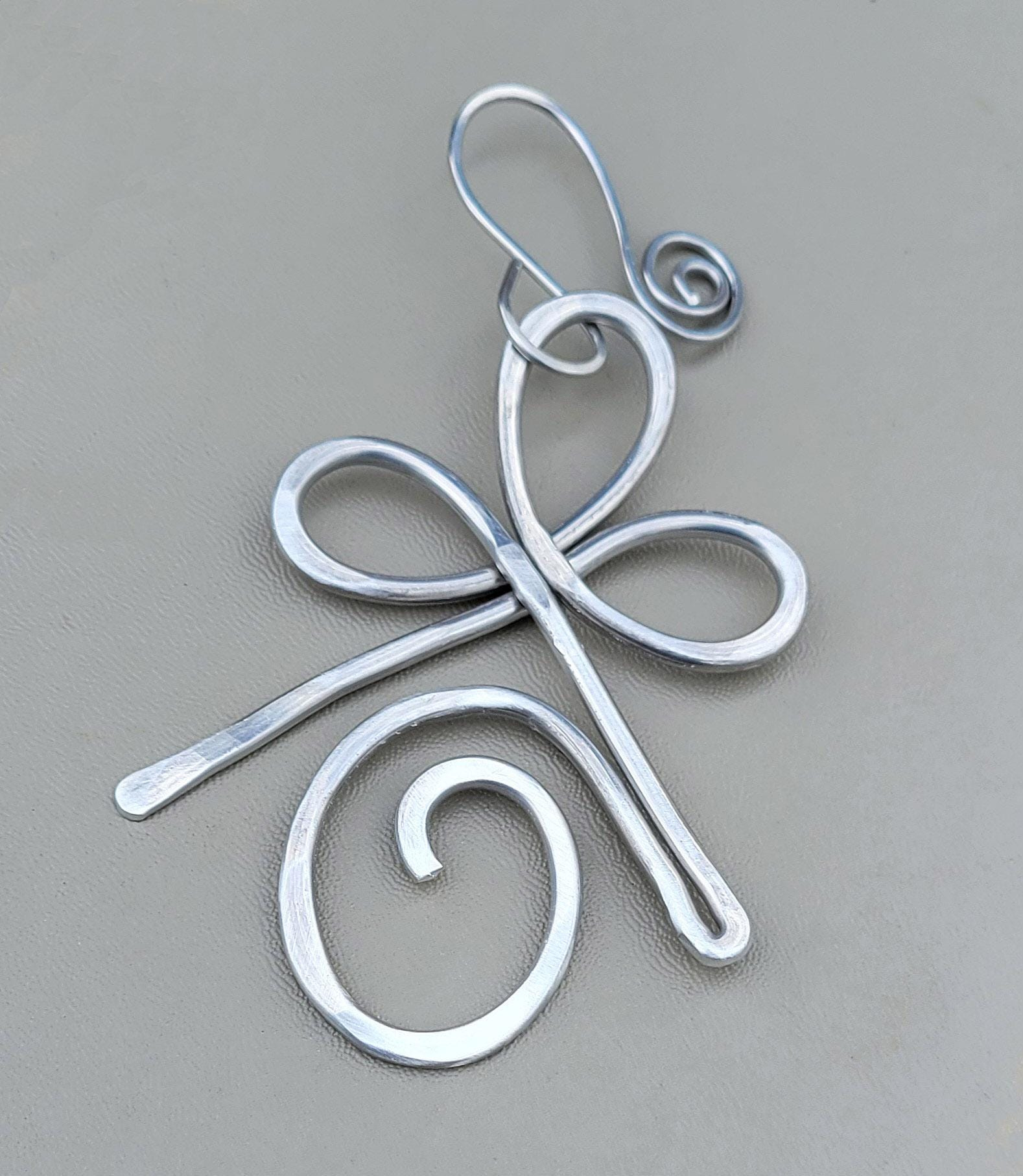 Aluminum Celtic Knot Unconditional Love Ornament, Hanging Decoration, Anniversary Gift Aluminum Celtic Knot Unconditional Love Ornament, Hanging Decoration, Anniversary Gift