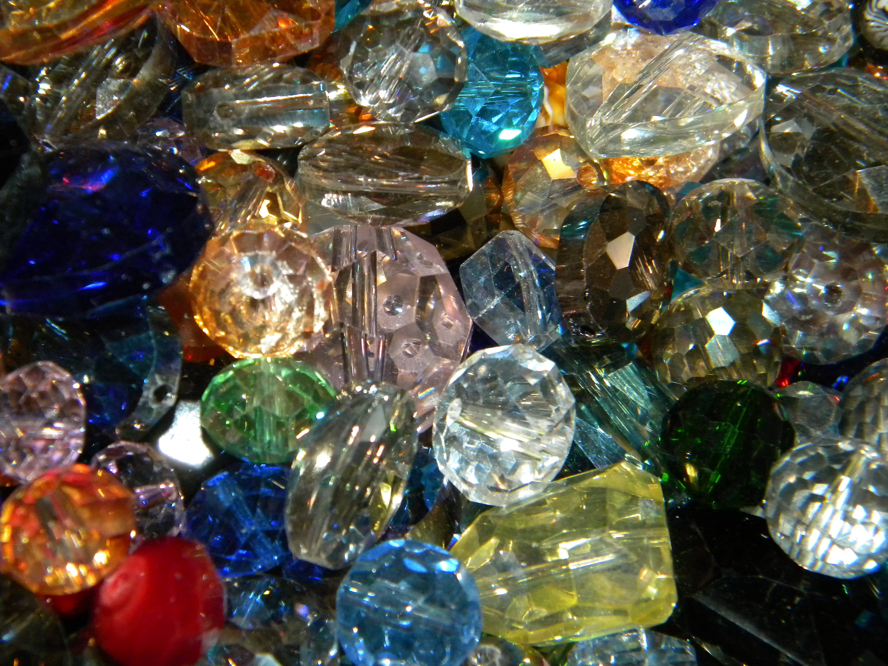 20/pcs X-Large 10mm-28mm Jesse James Faceted Crystal Glass Beads Mixed Colors for Focals, Wind Chimes, Sun Catchers 20/pcs X-Large 10mm-28mm Jesse James Faceted Crystal Glass Beads Mixed Colors for Focals, Wind Chimes, Sun Catchers