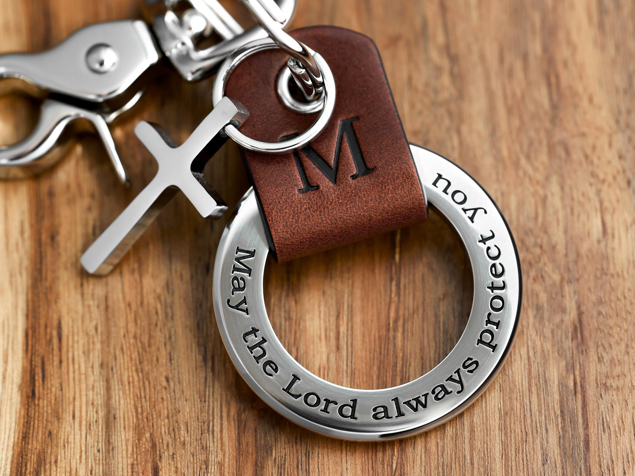 Personalized Religious Cross Keychain - Italian Leather - Handcrafted Engraved - Christian Gift for Men Personalized Religious Cross Keychain - Italian Leather - Handcrafted Engraved - Christian Gift for Men
