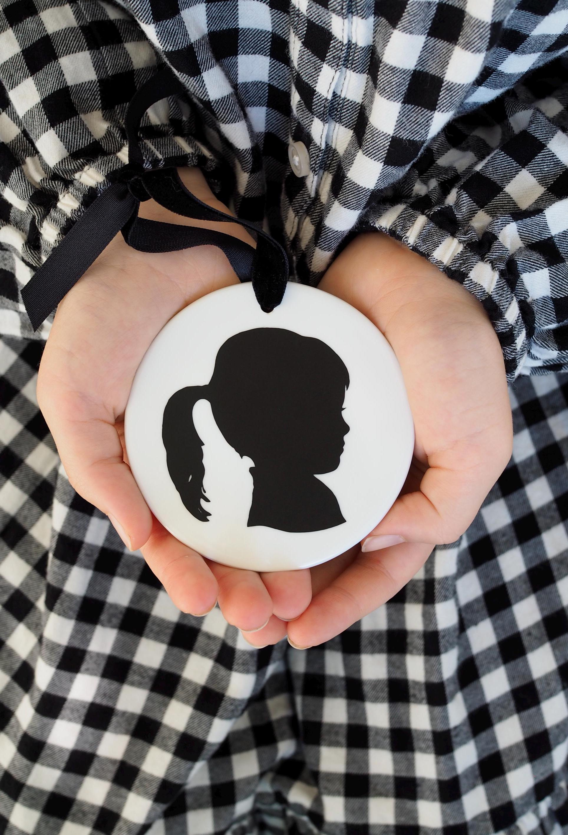 Custom Silhouette Christmas Ornament Keepsake Gift, Childs Round Ceramic Stocking Tag, Personalized Heirloom 2026 3 - MeasureMason Custom Silhouette Christmas Ornament Keepsake Gift, Childs Round Ceramic Stocking Tag, Personalized Heirloom 2026 3