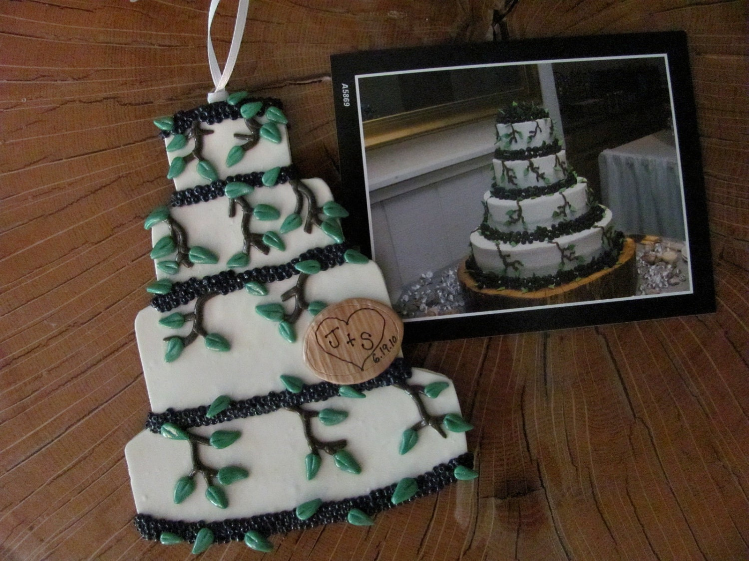 Personalized Wedding Cake Ornament - Custom Polymer Clay Christmas Keepsake Personalized Wedding Cake Ornament - Custom Polymer Clay Christmas Keepsake
