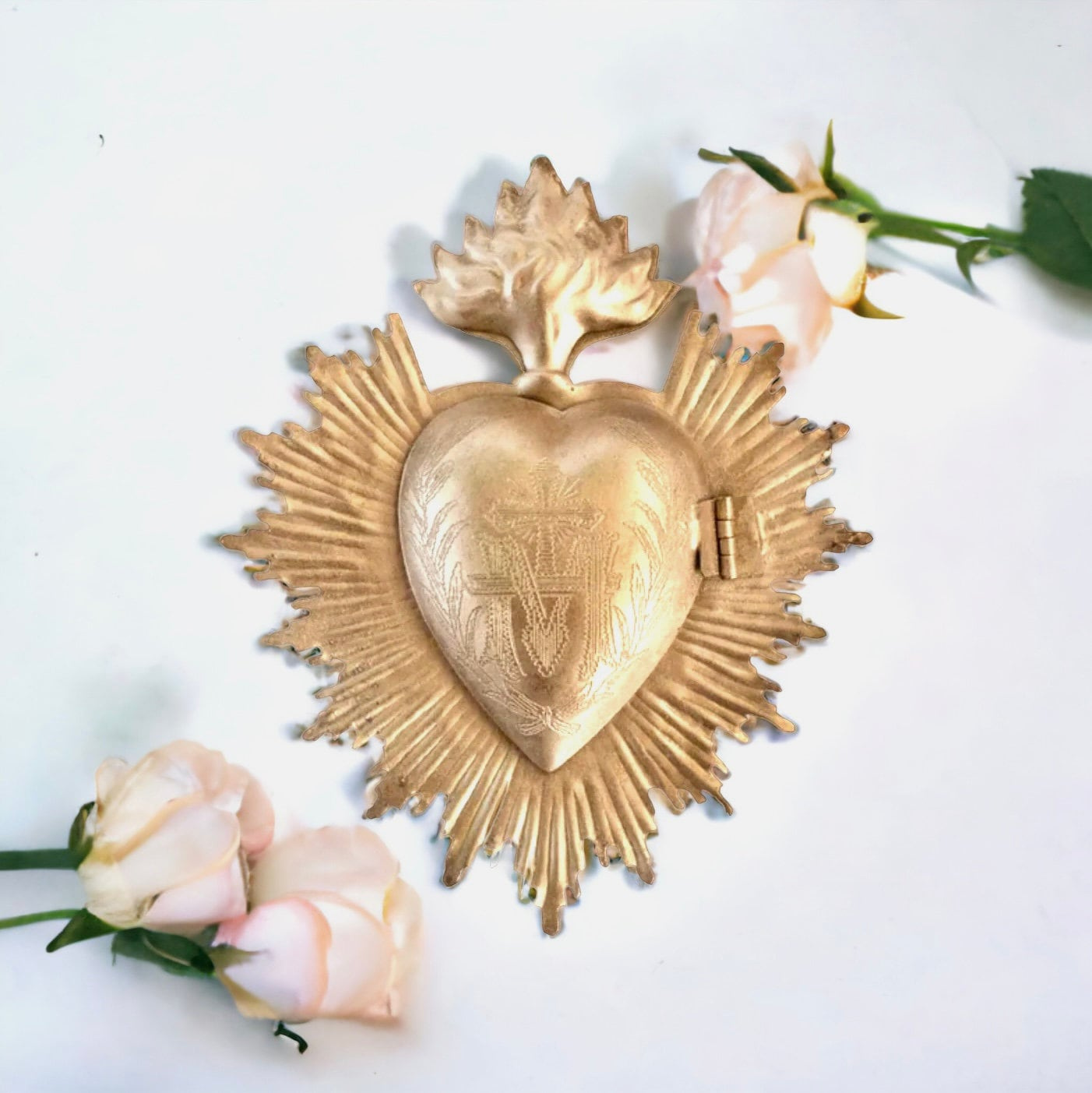 Gold Sacred Heart Milagro Locket - Catholic Prayer Box, Flaming Heart Ex-Voto Ornament, Religious Decor Gift