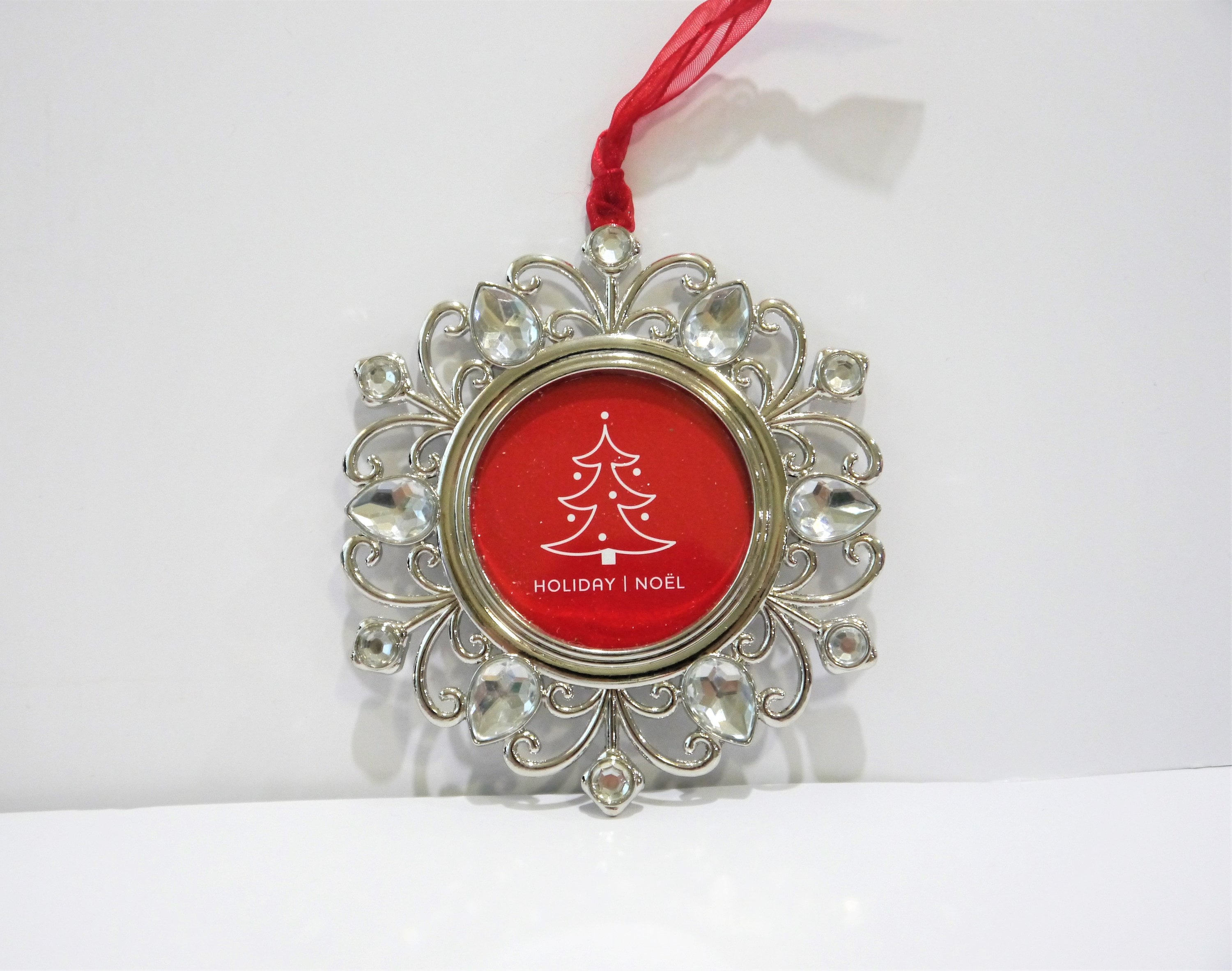 Holiday Christmas Metal Frame Photo Picture Hanging Ornament - Select Styles with Ribbon 3 - MeasureMason Holiday Christmas Metal Frame Photo Picture Hanging Ornament - Select Styles with Ribbon 3