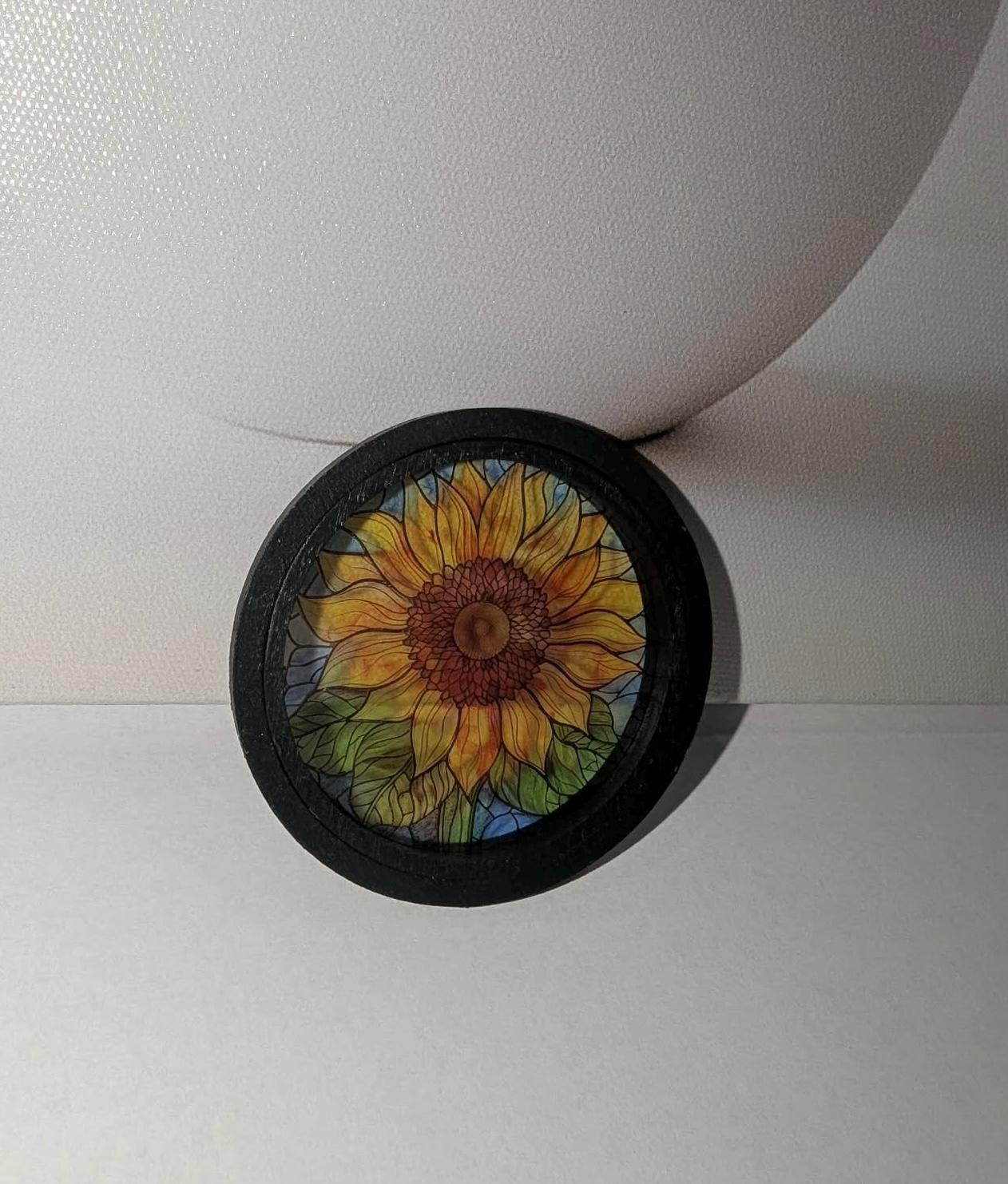 1:12 Miniature Stained Glass Round Window, 2 Inch Dollhouse Window 1