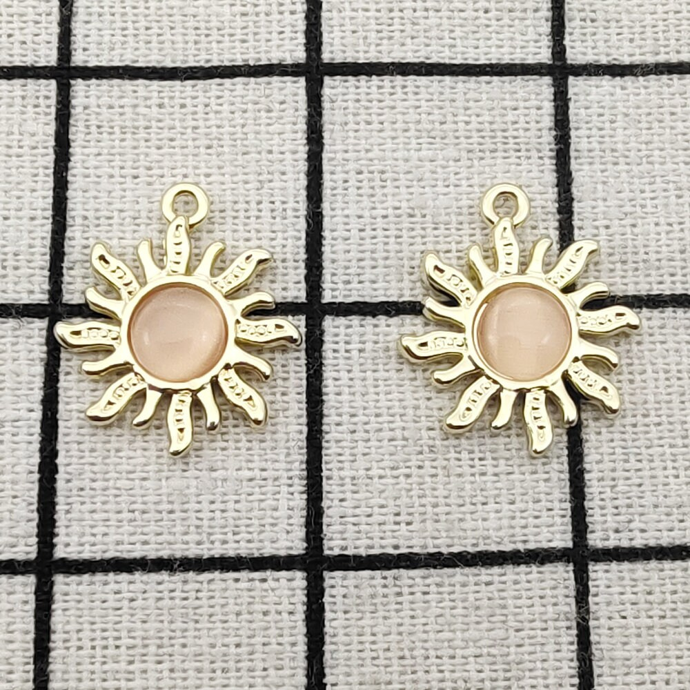 Gold Sun Charms for DIY Jewelry Making - 10/16pcs Bulk Pack 3 - MeasureMason Gold Sun Charms for DIY Jewelry Making - 10/16pcs Bulk Pack 3
