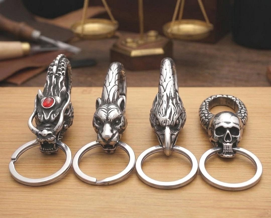 Gothic Dragon Stainless Steel Carabiner Keychain - Unique Men's Gift