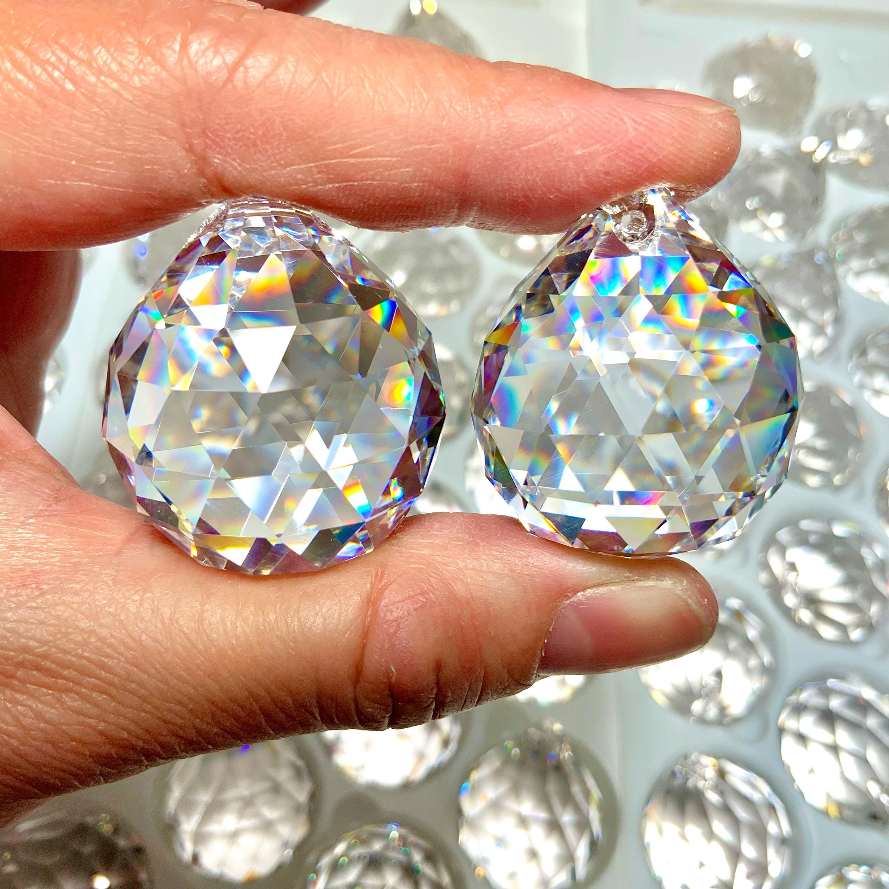 30mm Clear Crystal Ball Prism – Suncatcher Component for Chandelier & Window Decor 2 - MeasureMason 30mm Clear Crystal Ball Prism – Suncatcher Component for Chandelier & Window Decor 2