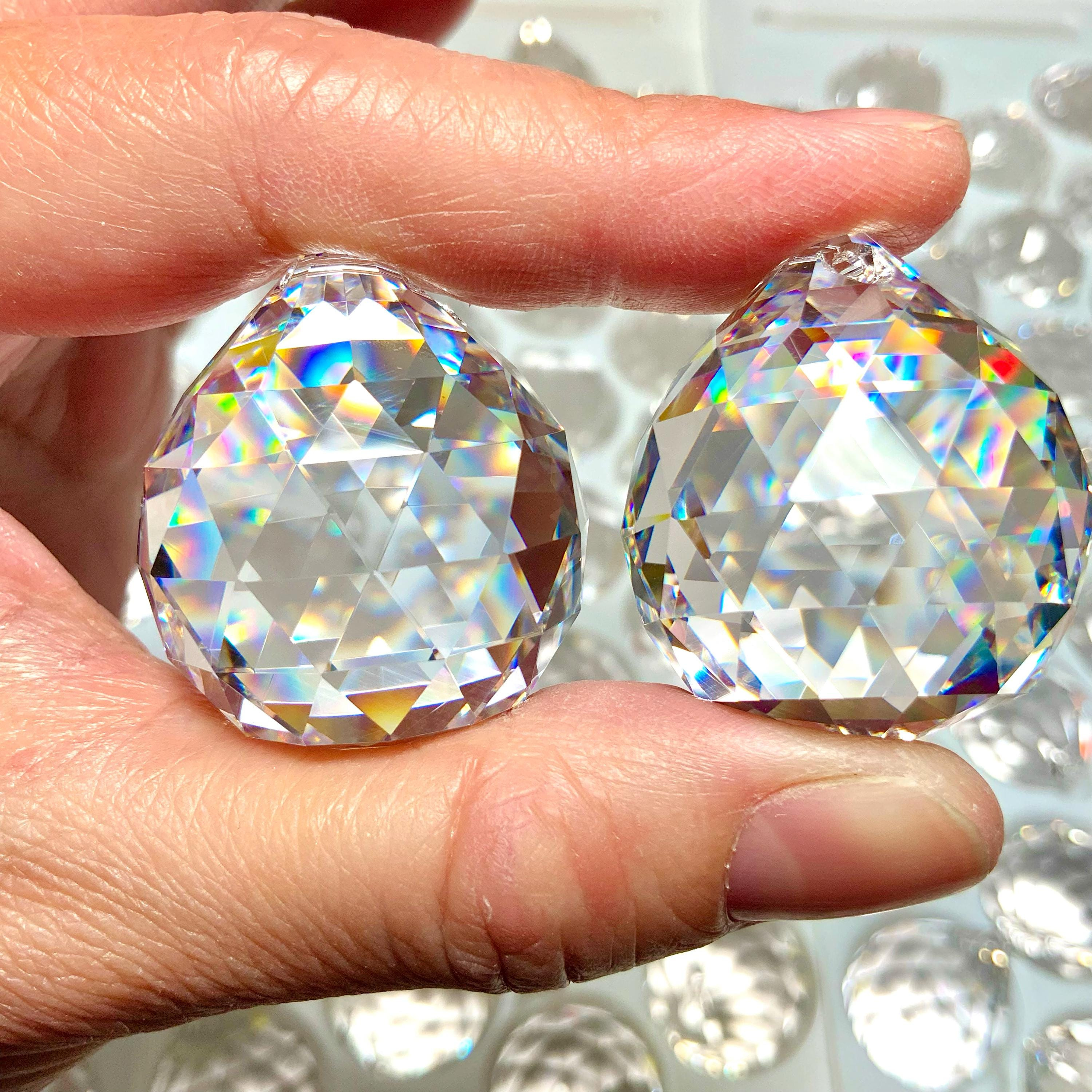 30mm Clear Crystal Ball Prism – Suncatcher Component for Chandelier & Window Decor 4 - MeasureMason 30mm Clear Crystal Ball Prism – Suncatcher Component for Chandelier & Window Decor 4