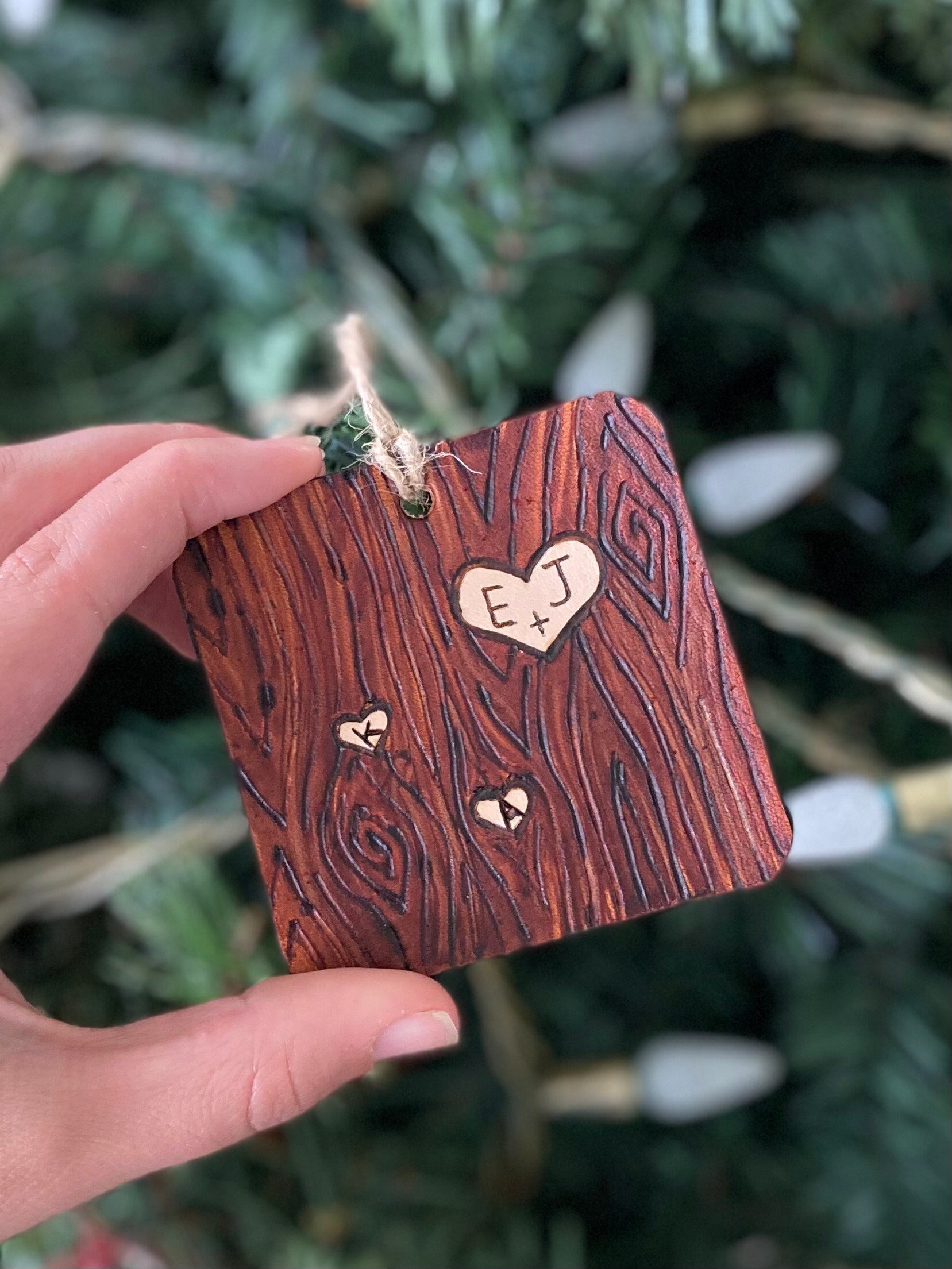 Custom Leather Family Tree Ornament – Personalized 3rd Anniversary Gift for Couple Custom Leather Family Tree Ornament – Personalized 3rd Anniversary Gift for Couple