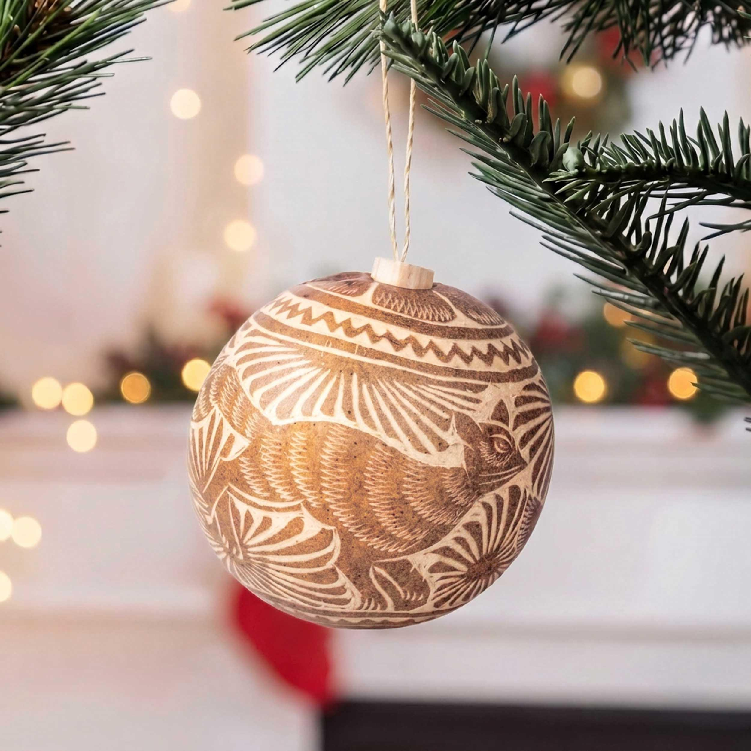 Hand-Carved Gourd Round Christmas Ornament, Natural Eco-Friendly Tree Decoration Hand-Carved Gourd Round Christmas Ornament, Natural Eco-Friendly Tree Decoration