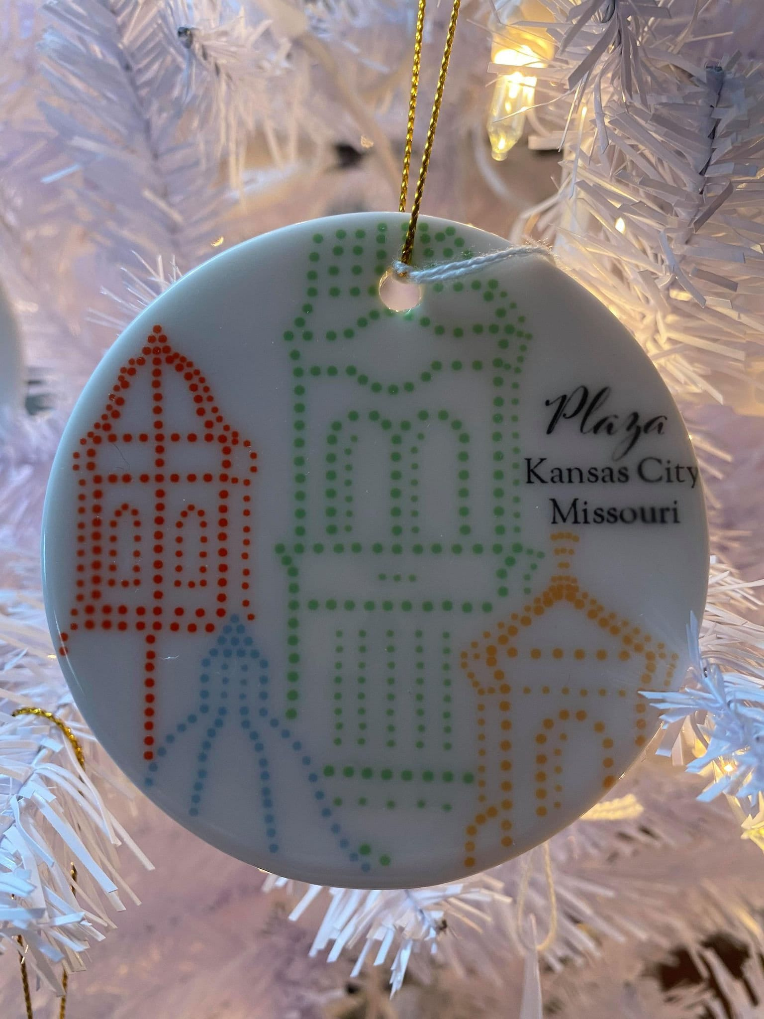 Kansas City Plaza Lights Ceramic Christmas Ornament - Holiday Tree Disc Keepsake Kansas City Plaza Lights Ceramic Christmas Ornament - Holiday Tree Disc Keepsake