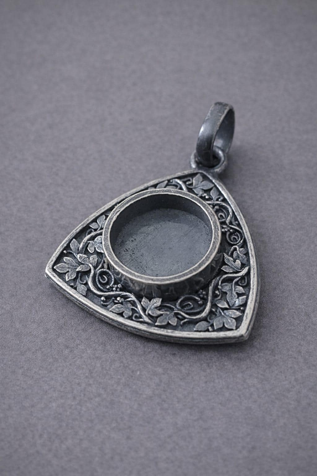 12mm Antique Silver Pendant Blank Bezel Setting, Gothic Floral Vine Design Cabochon Base for Jewelry Making 2 - MeasureMason 12mm Antique Silver Pendant Blank Bezel Setting, Gothic Floral Vine Design Cabochon Base for Jewelry Making 2