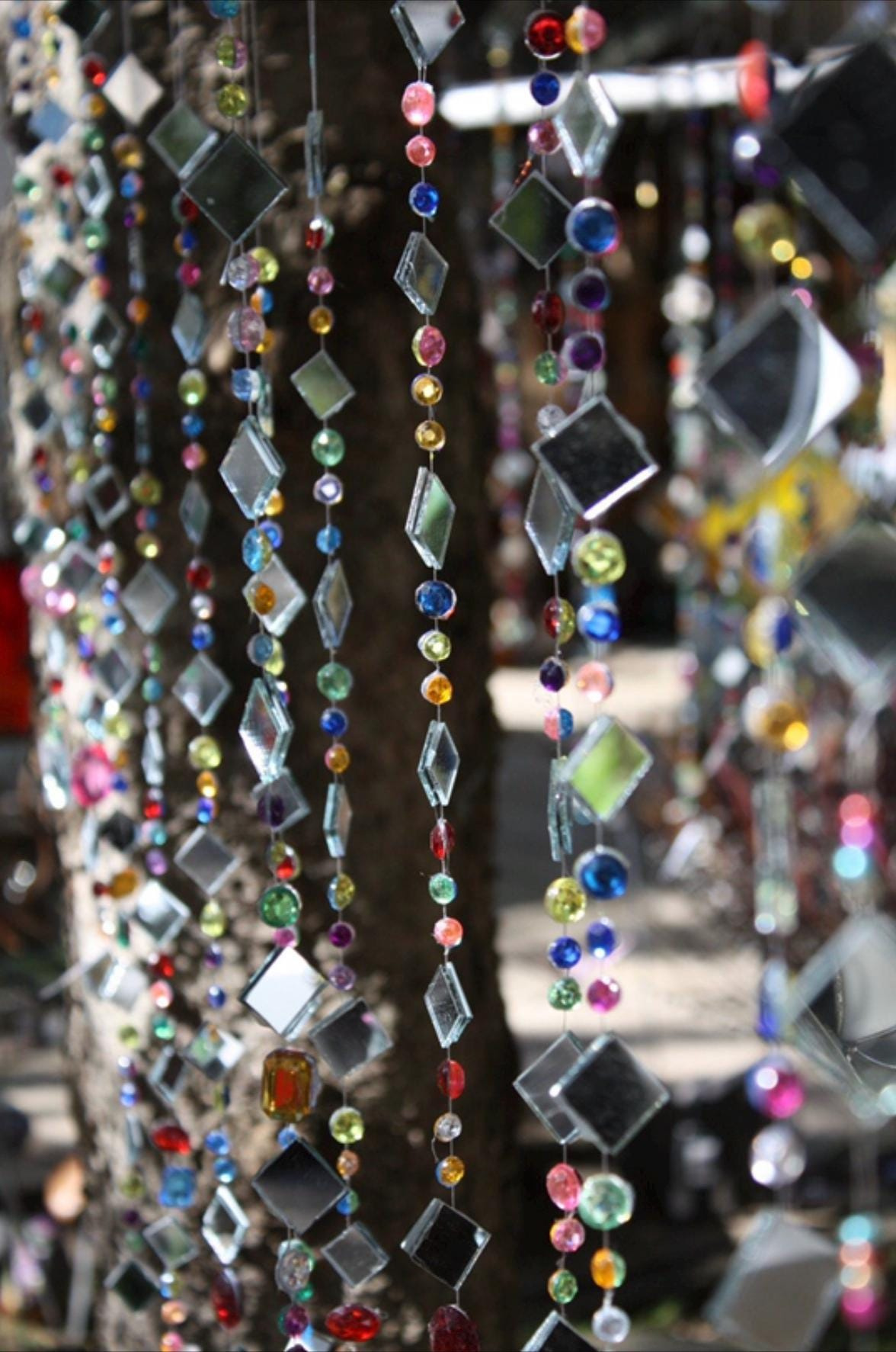 Garden Sun Catchers with Mirror Strings - Whimsical Outdoor Yard Art for Patio, Wedding, Gift for Her Garden Sun Catchers with Mirror Strings - Whimsical Outdoor Yard Art for Patio, Wedding, Gift for Her